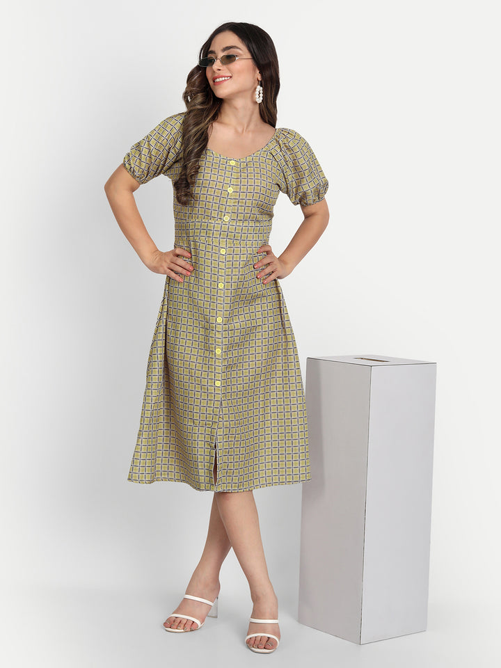 ELEGENT CHECKED AND BUTTONED DRESS - BEIGE