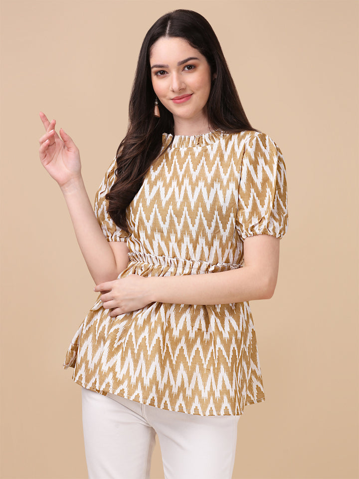 CHEVRON PRINTED TOP - BEIGE