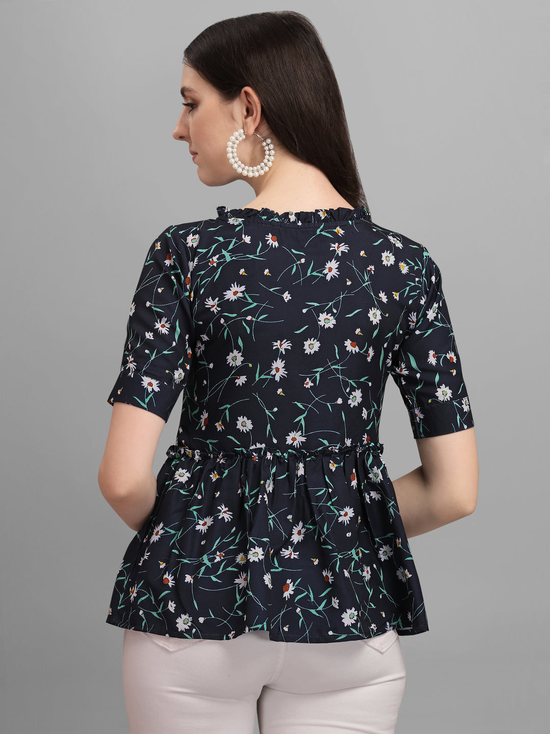 FLORAL PRINTED TOP-BLACK