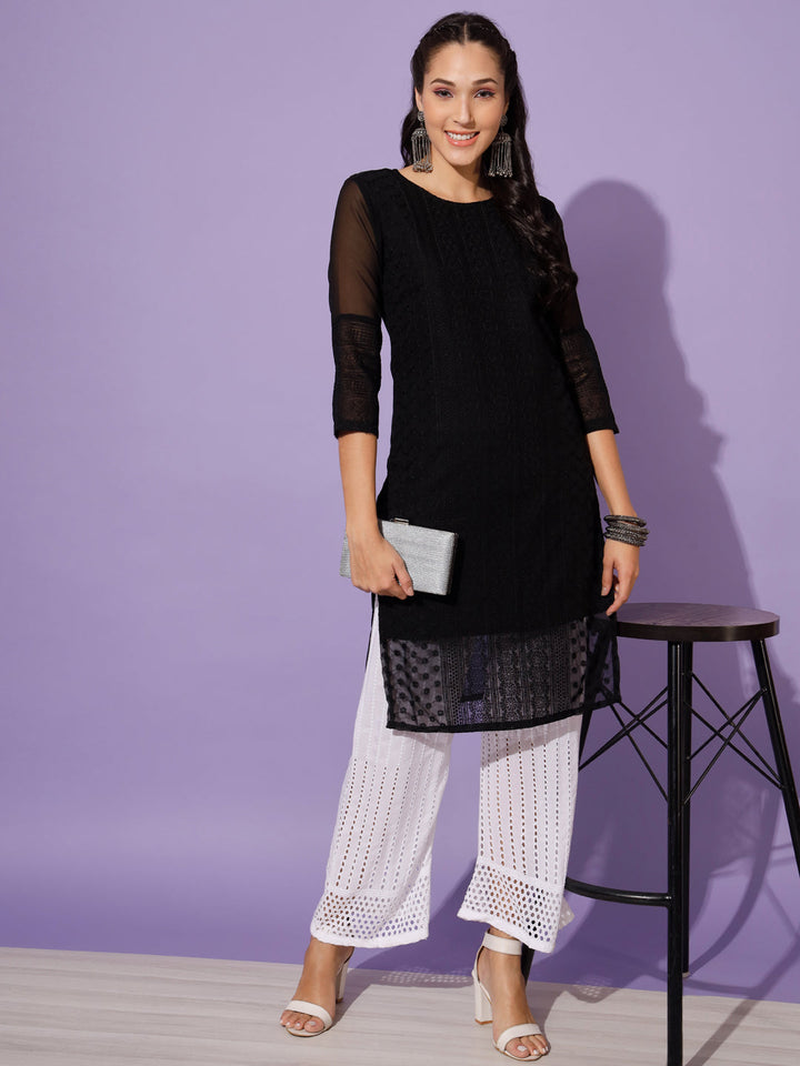 EMBROIDERY KURTI WITH PALAZZO - WINE