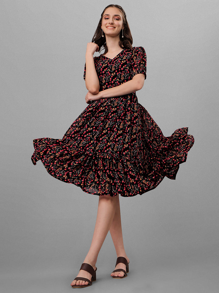 FLORAL PRINTED ELEGANT DROP-WAIST DRESS - BLACK