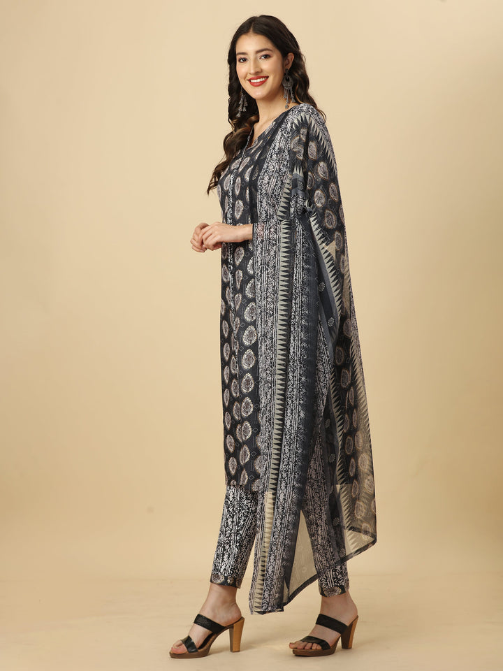 PRINTED KURTI PANT AND DUPATTA SET -PEACH