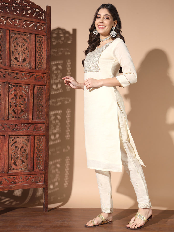 Ethnic Motifs Embroidered Sequinned Kurta With Trouser