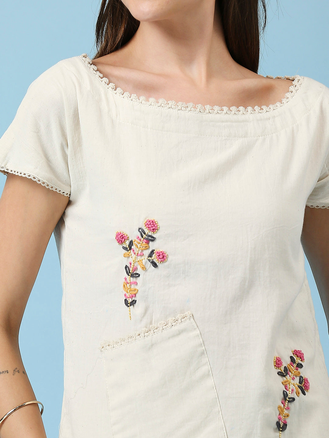 Embroidered Pocket Detailing Pure Cotton Straight Top With Pant