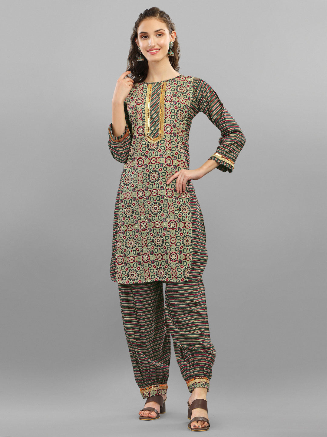 PRINTED KURTI, PANT & DUPATTA SET-GREEN