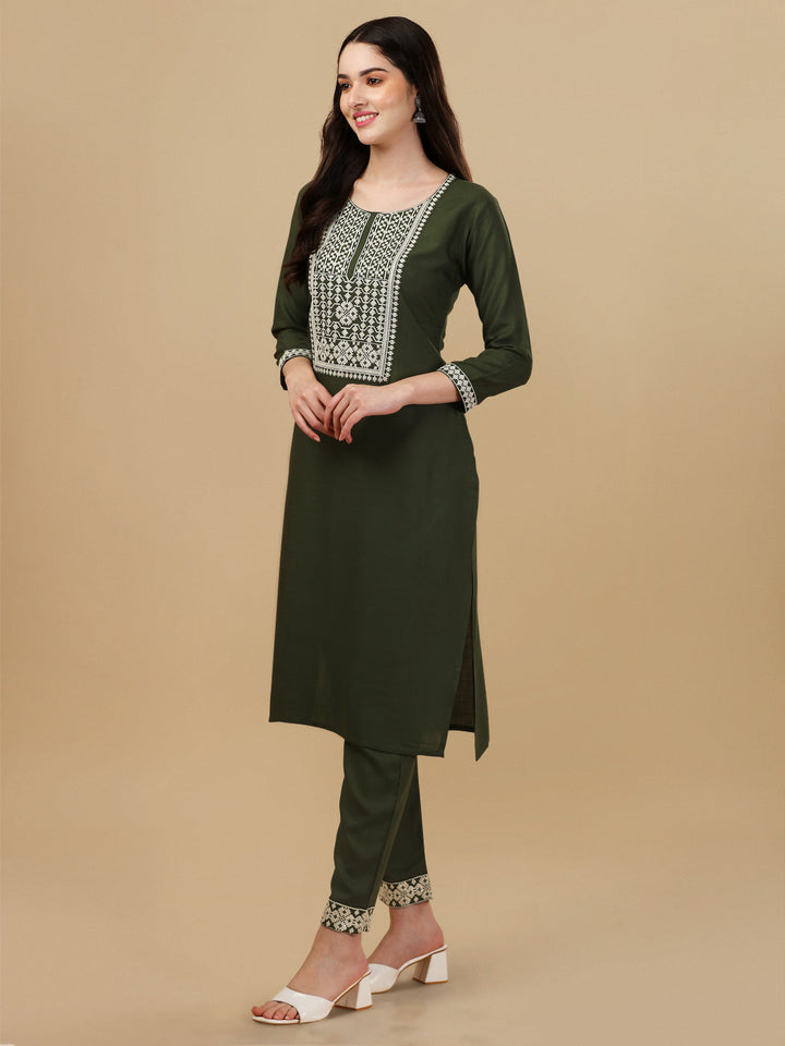 KURTI PANT SET WITH EMBROIDERY-GREEN