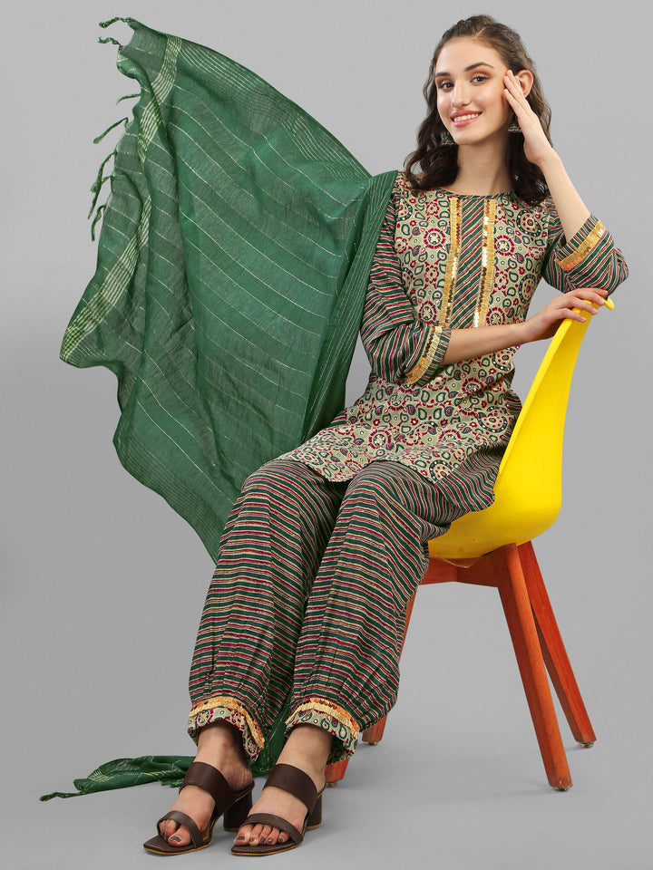 PRINTED KURTI, PANT & DUPATTA SET-GREEN