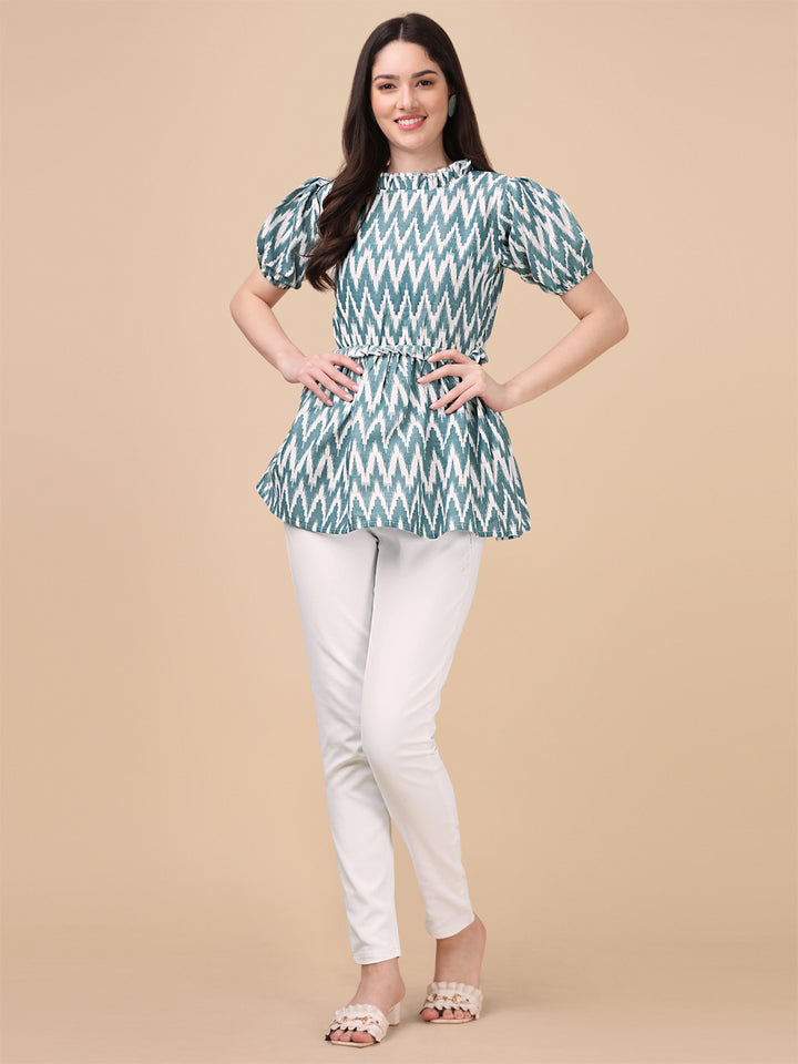 CHEVRON PRINTED TOP - BEIGE