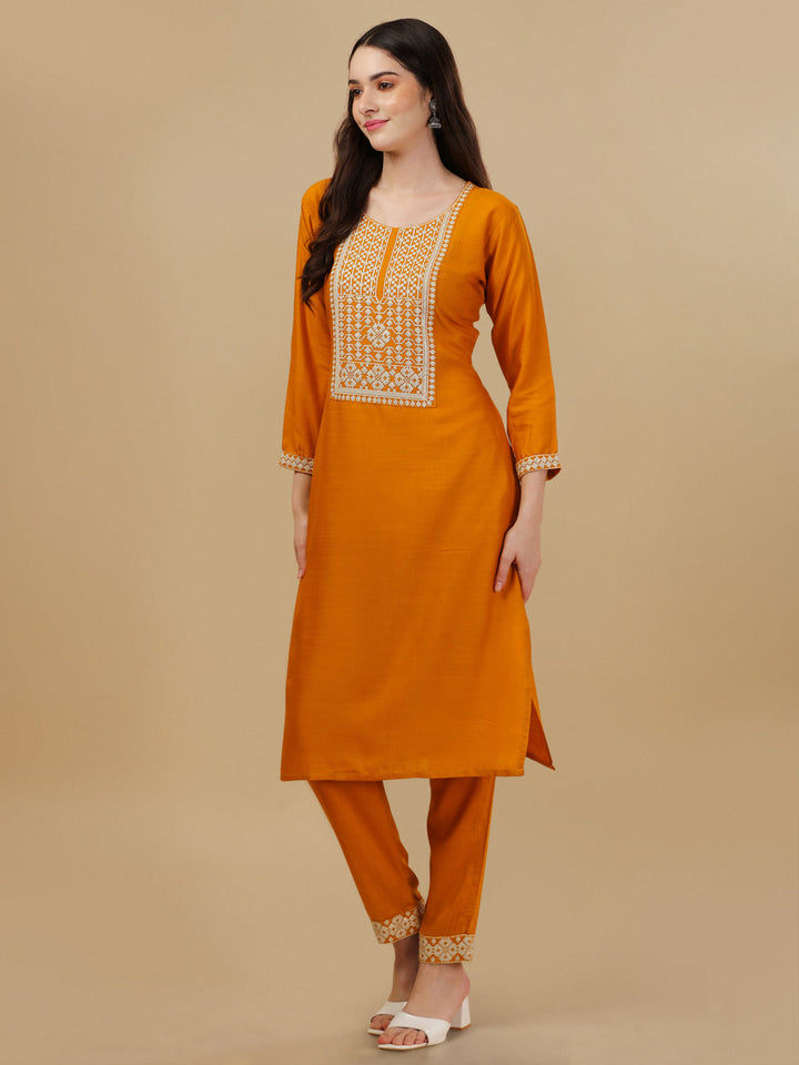 KURTI PANT SET WITH EMBROIDERY - YELLOW