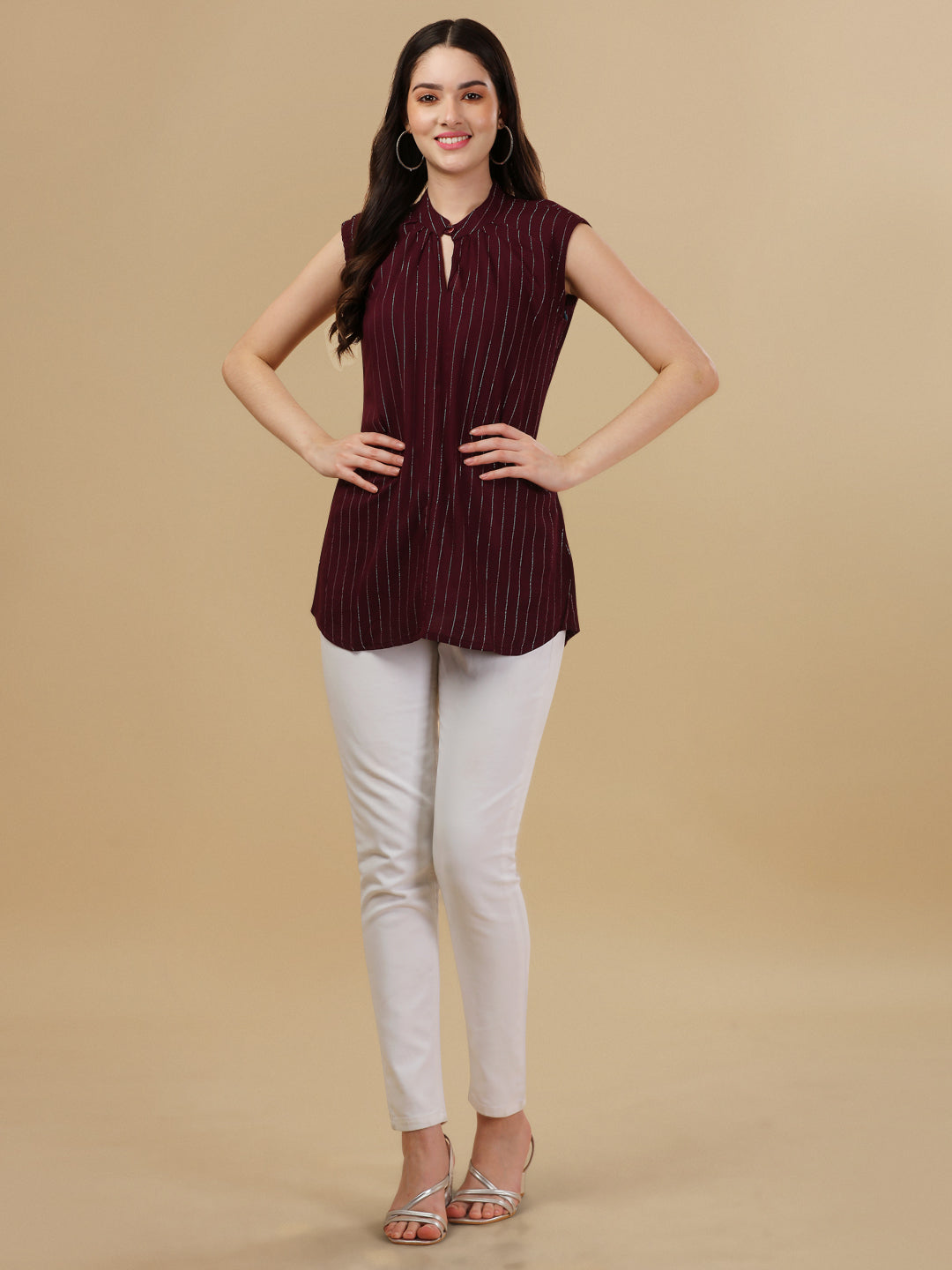 SLEEVELESS SOLID TOP-MAROON