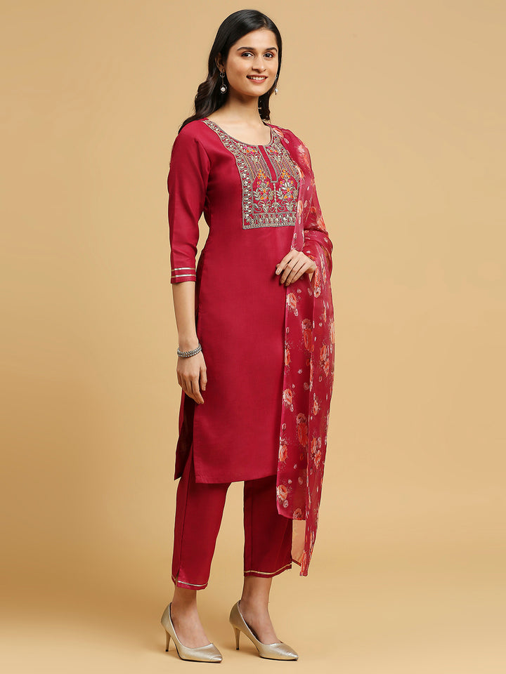 ELEGANT KURTA PANT SET