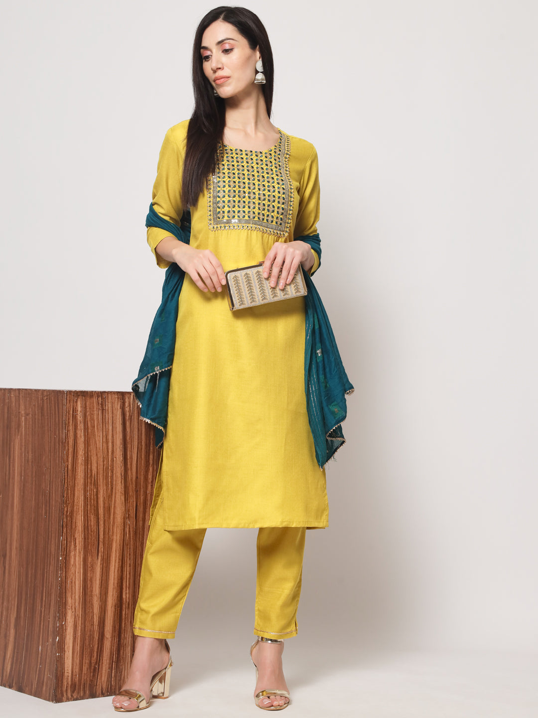 Exquisite Kurta Pant Set With Dupatta