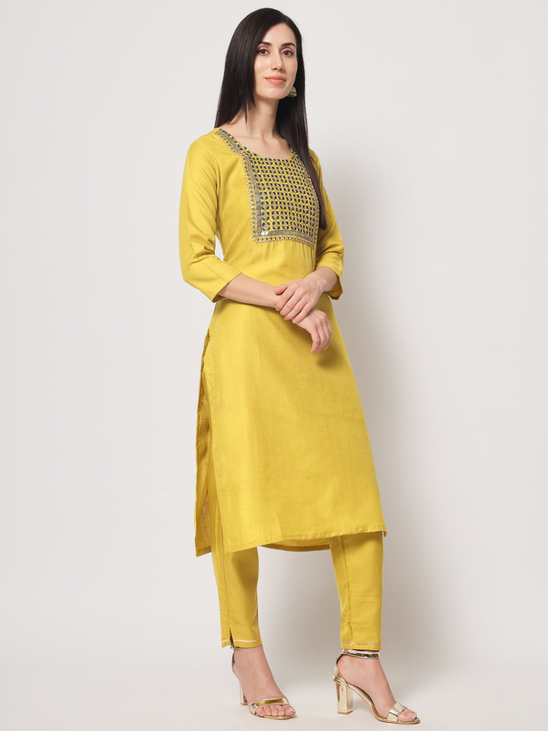 Exquisite Kurta Pant Set With Dupatta