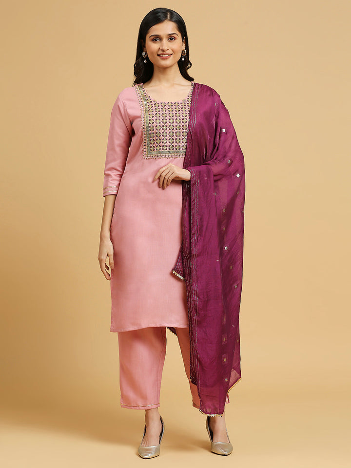 Exquisite Kurta Pant Set With Dupatta