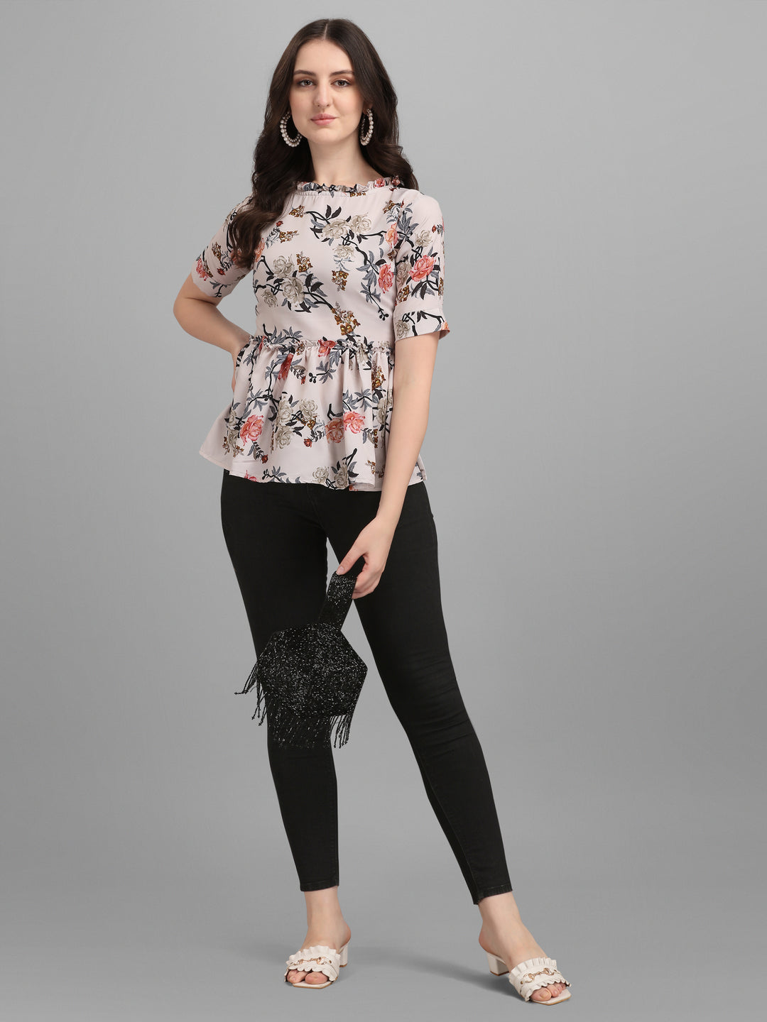 FLORAL PRINTED TOP-BLACK