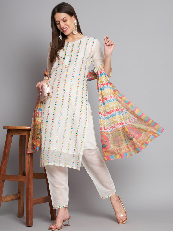 Classic Elegant Embroidery Kurta Pant