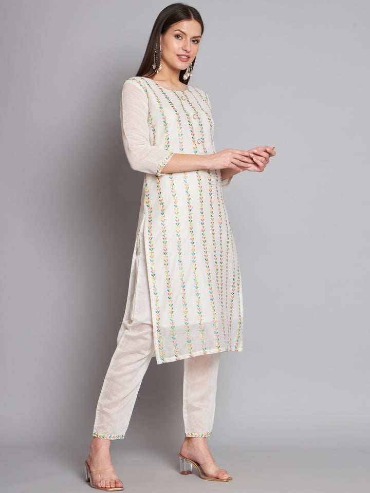 Classic Elegant Embroidery Kurta Pant