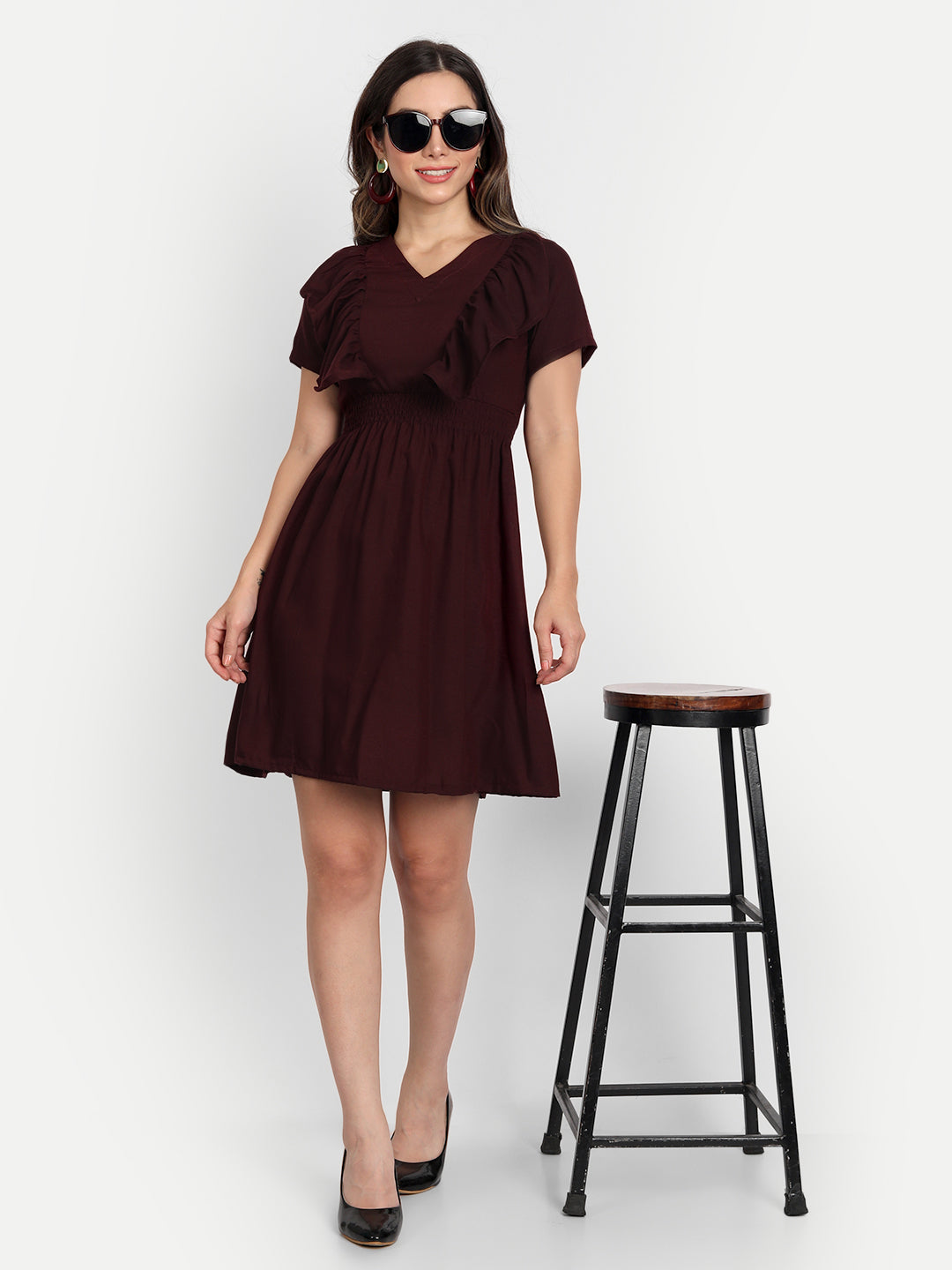 SOLID SHORT DRESS WITH RUFFLE-WINE