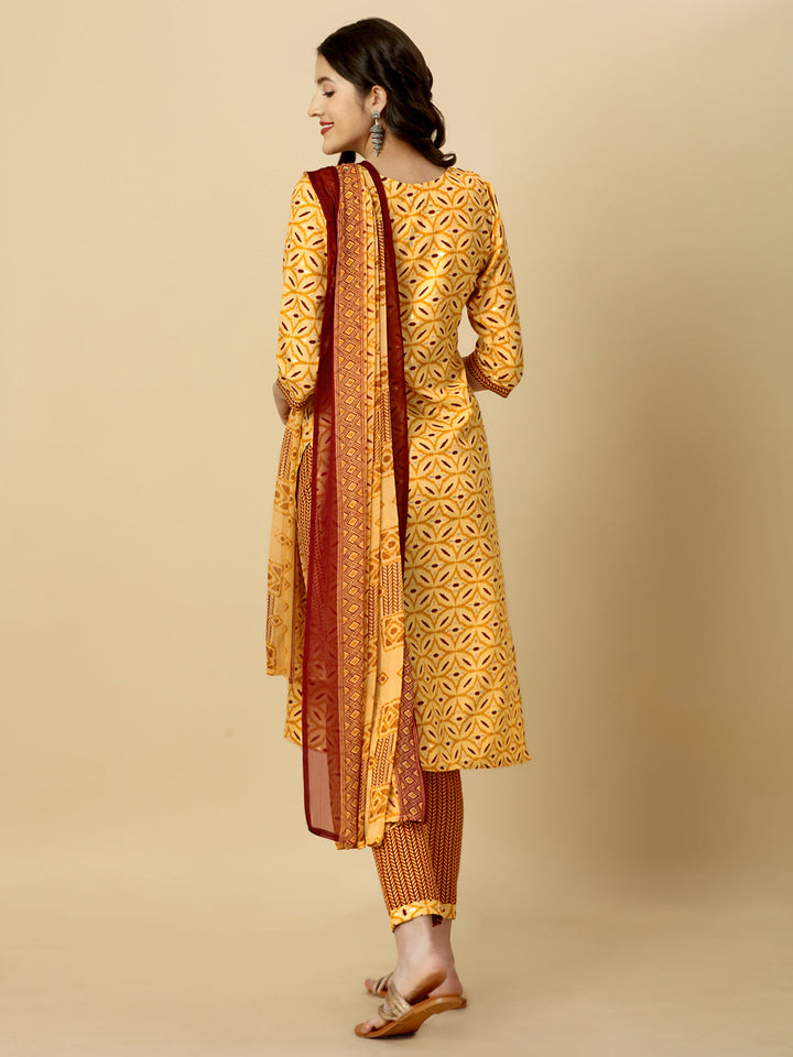 PRINTED KURTI PANT AND DUPATTA SET -PEACH